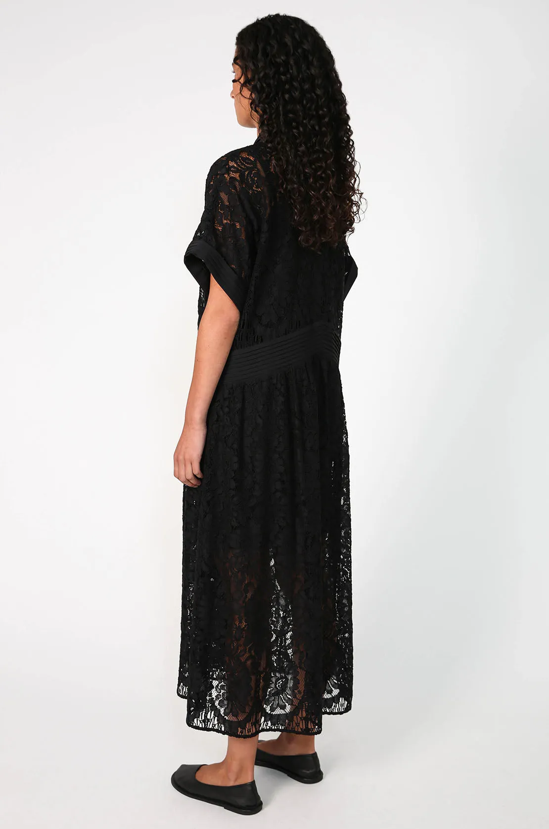 bevel lace midi dress / black lace
