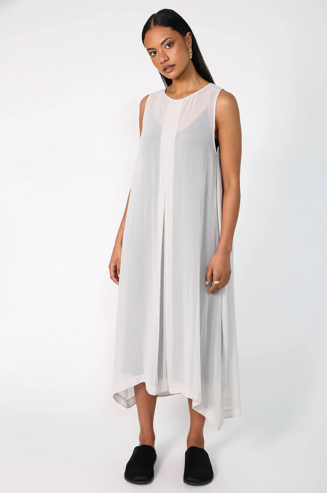 complete dress / oyster