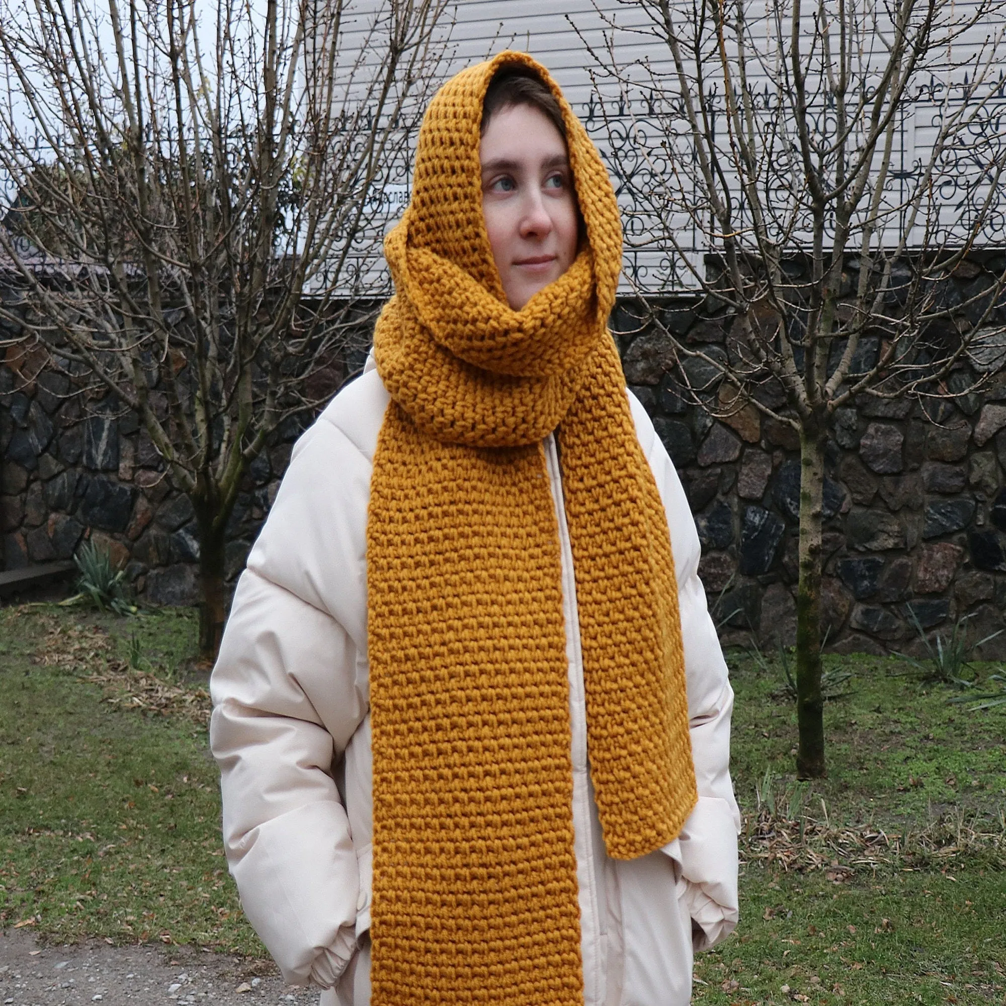 Crochet Scarf pattern, US standard terms, Skill level beginner