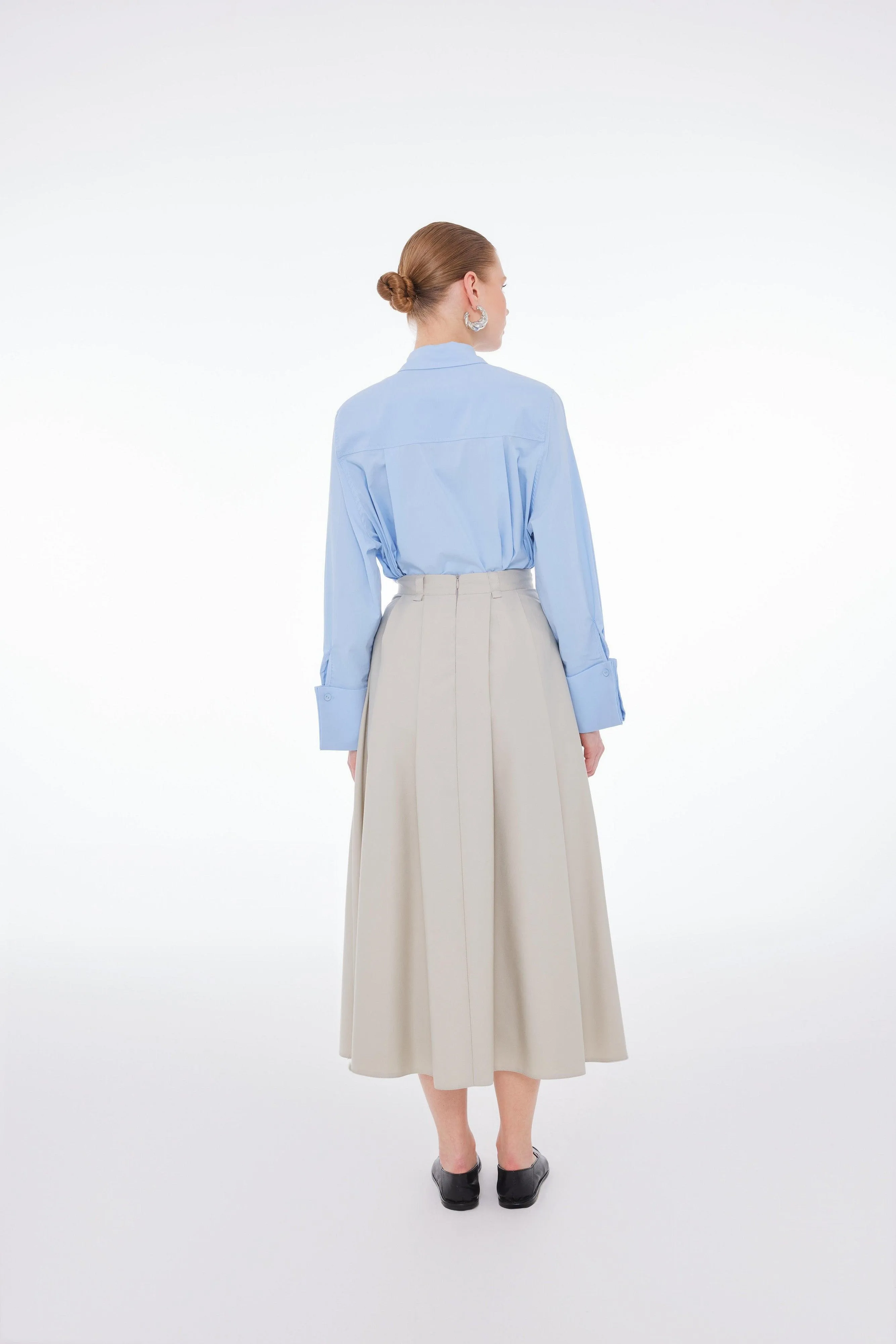 HIGH RISE PLEATED MAXI SKIRT STONE