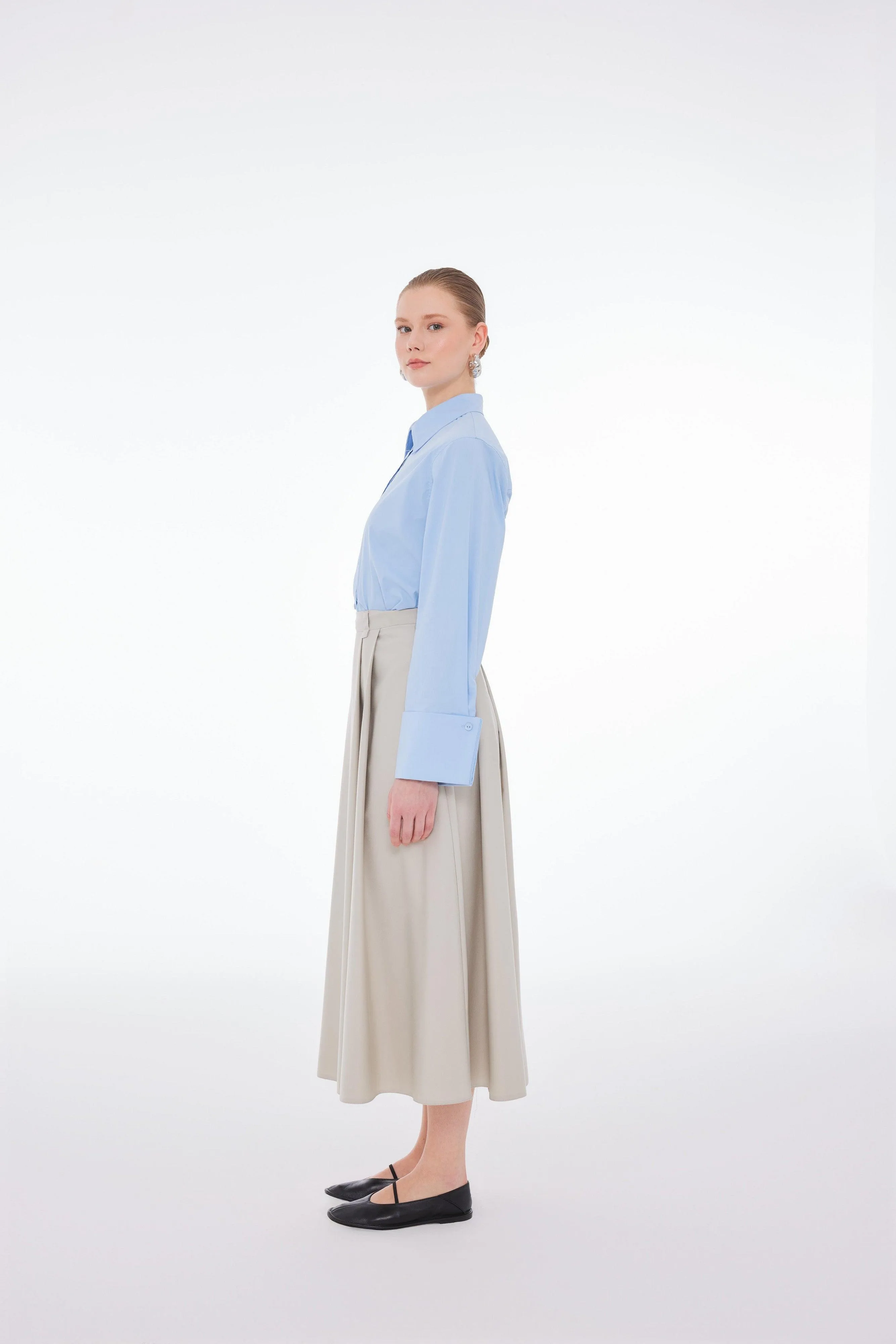 HIGH RISE PLEATED MAXI SKIRT STONE