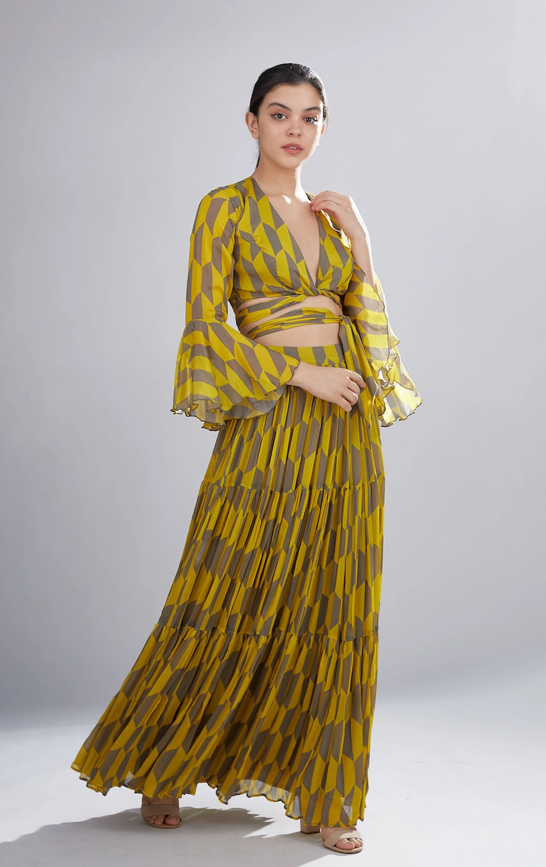 MUSTARD AND GREY GEOMETRIC PLEATED SKIRT