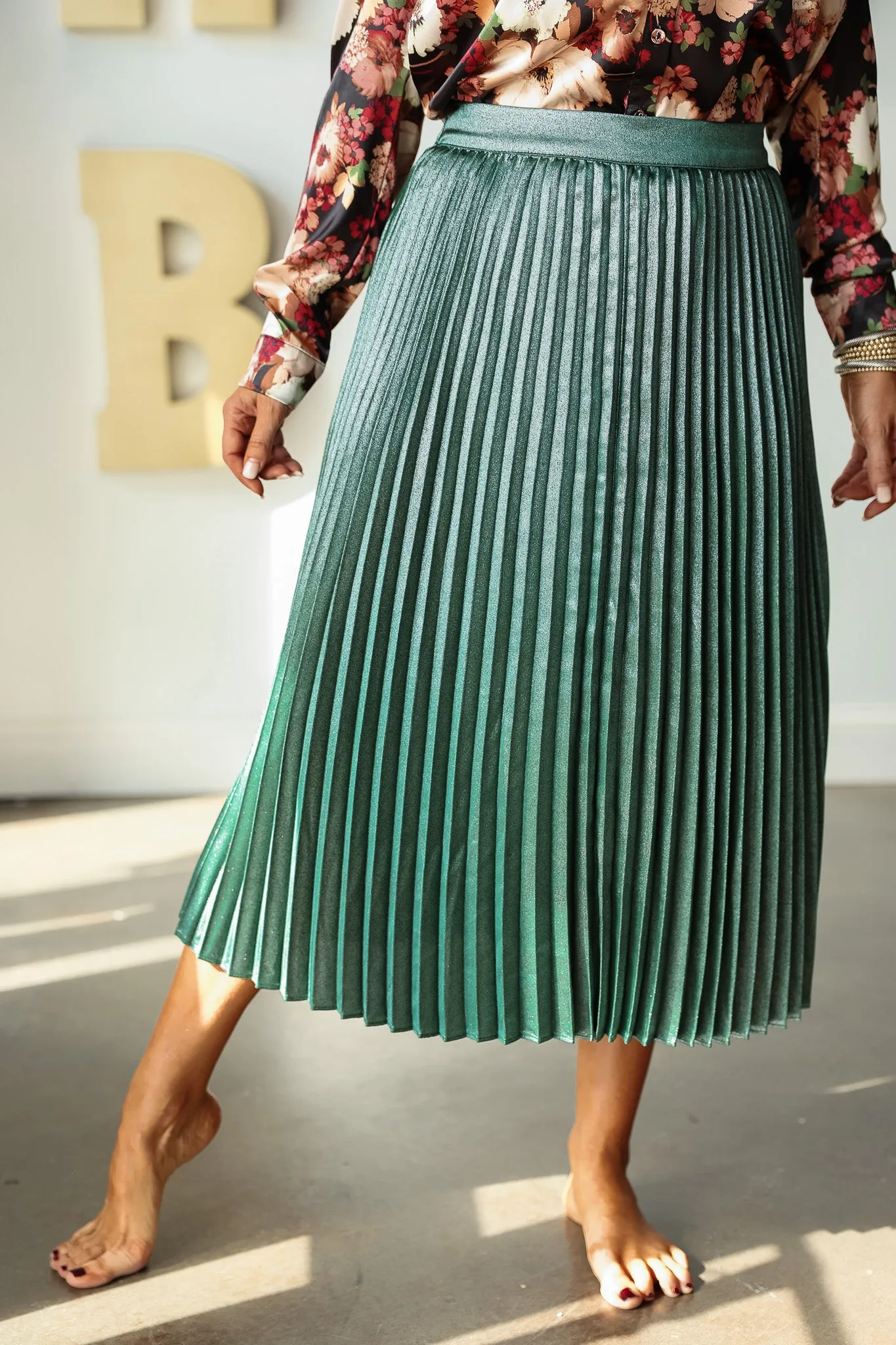Pleated Midi Skirt - Astro Green