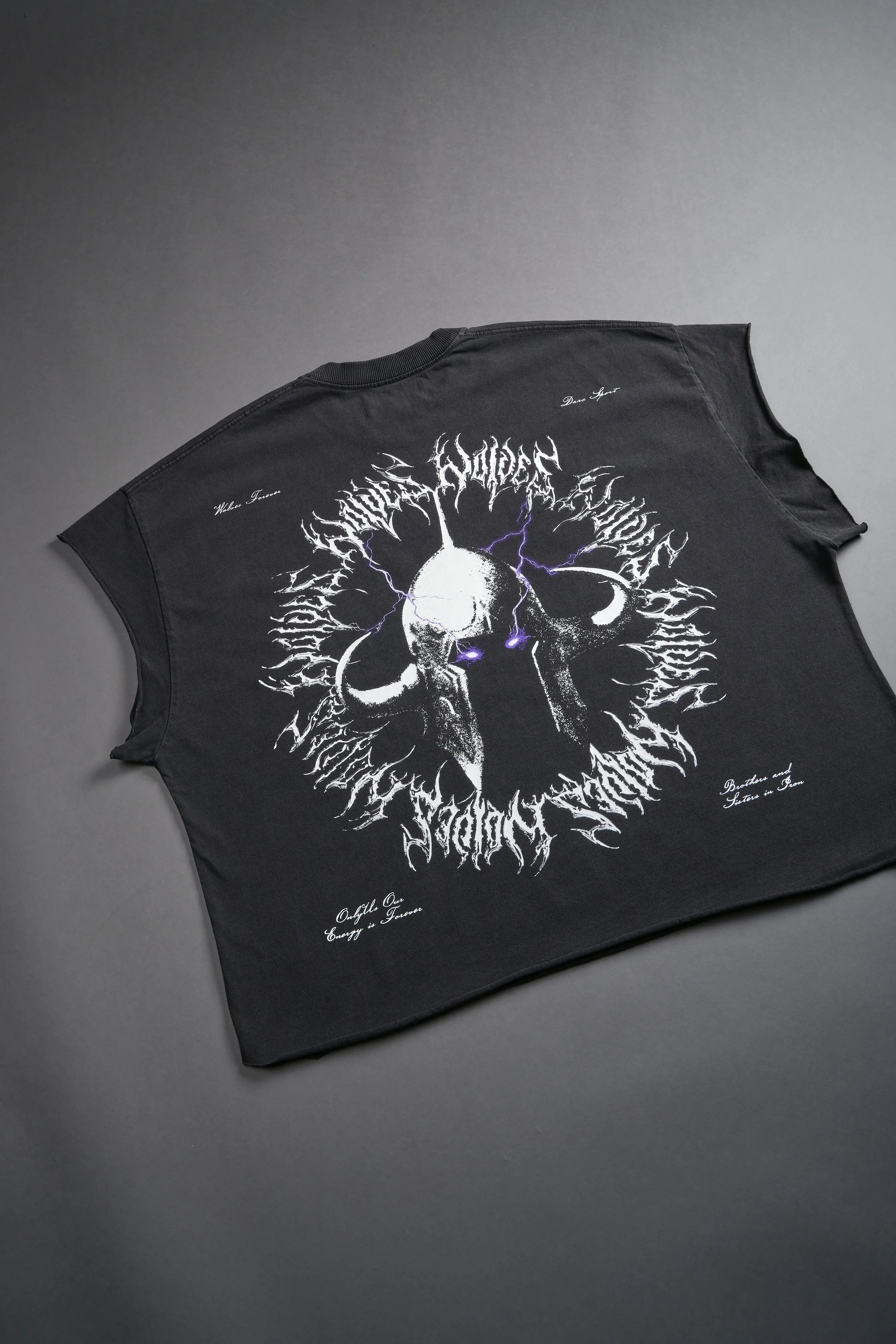 Ragnarok "Grunge" Cut Off Tee in Wolf Gray