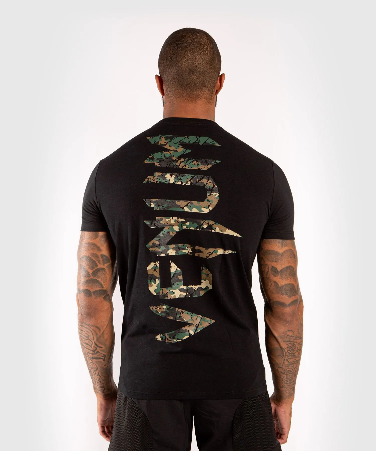 T-Paita - Venum - 'Giant' - Musta-Camo